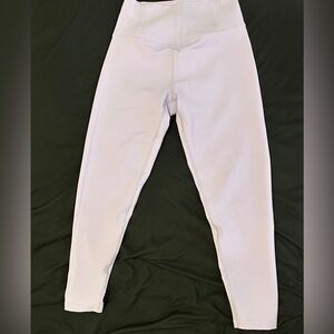 Light purple leggings